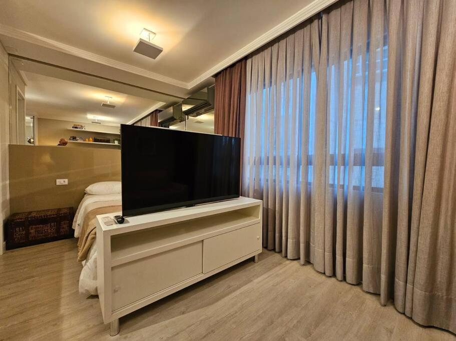Studio Moderno Ap 32 Soho Life Curitiba Luaran gambar