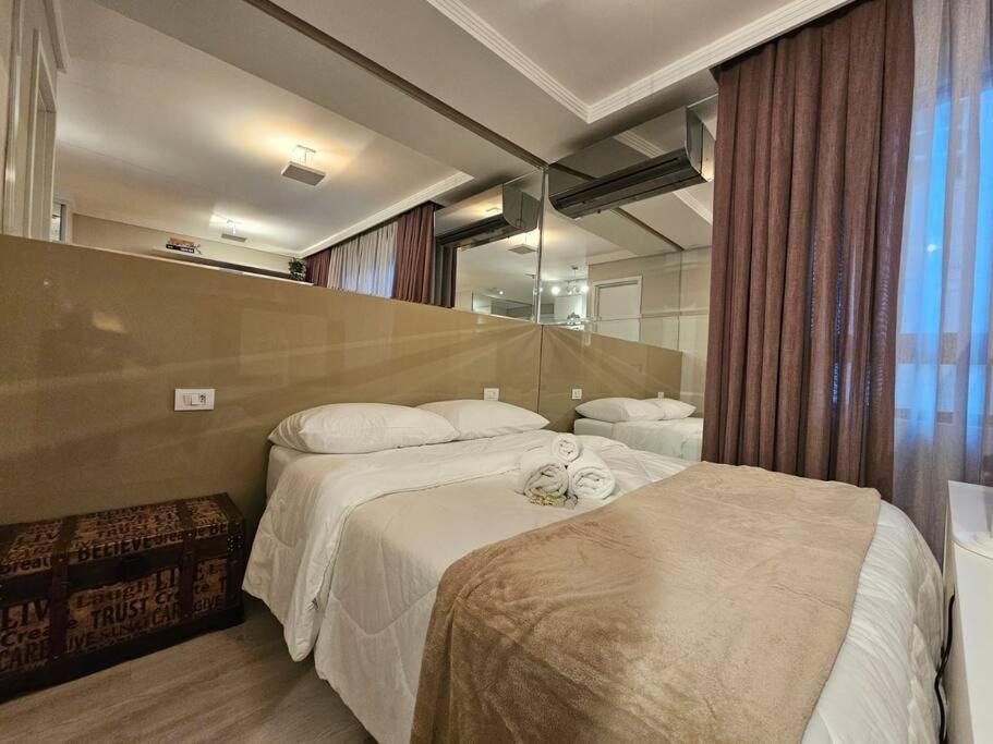 Studio Moderno Ap 32 Soho Life Curitiba Luaran gambar