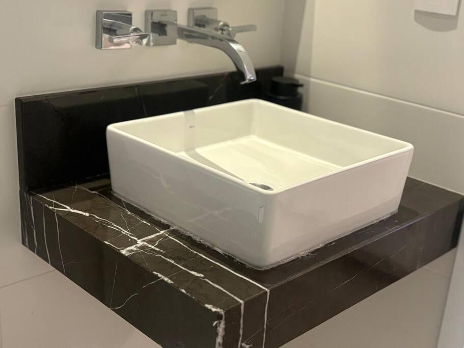 Studio Moderno Ap 32 Soho Life Curitiba Luaran gambar